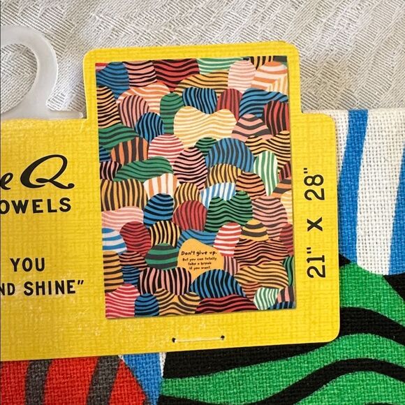 Blue Q Cotton Dish Towel Don’t Give Up - Picture 2 of 8